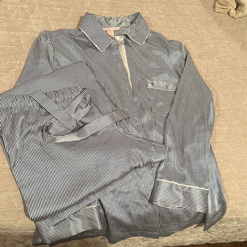 Victoria’s Secret silky pajamas. Like new